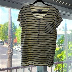 Cute women’s burton t-shirt